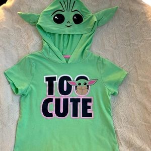 Star Wars cropped Baby Yoda Shirt